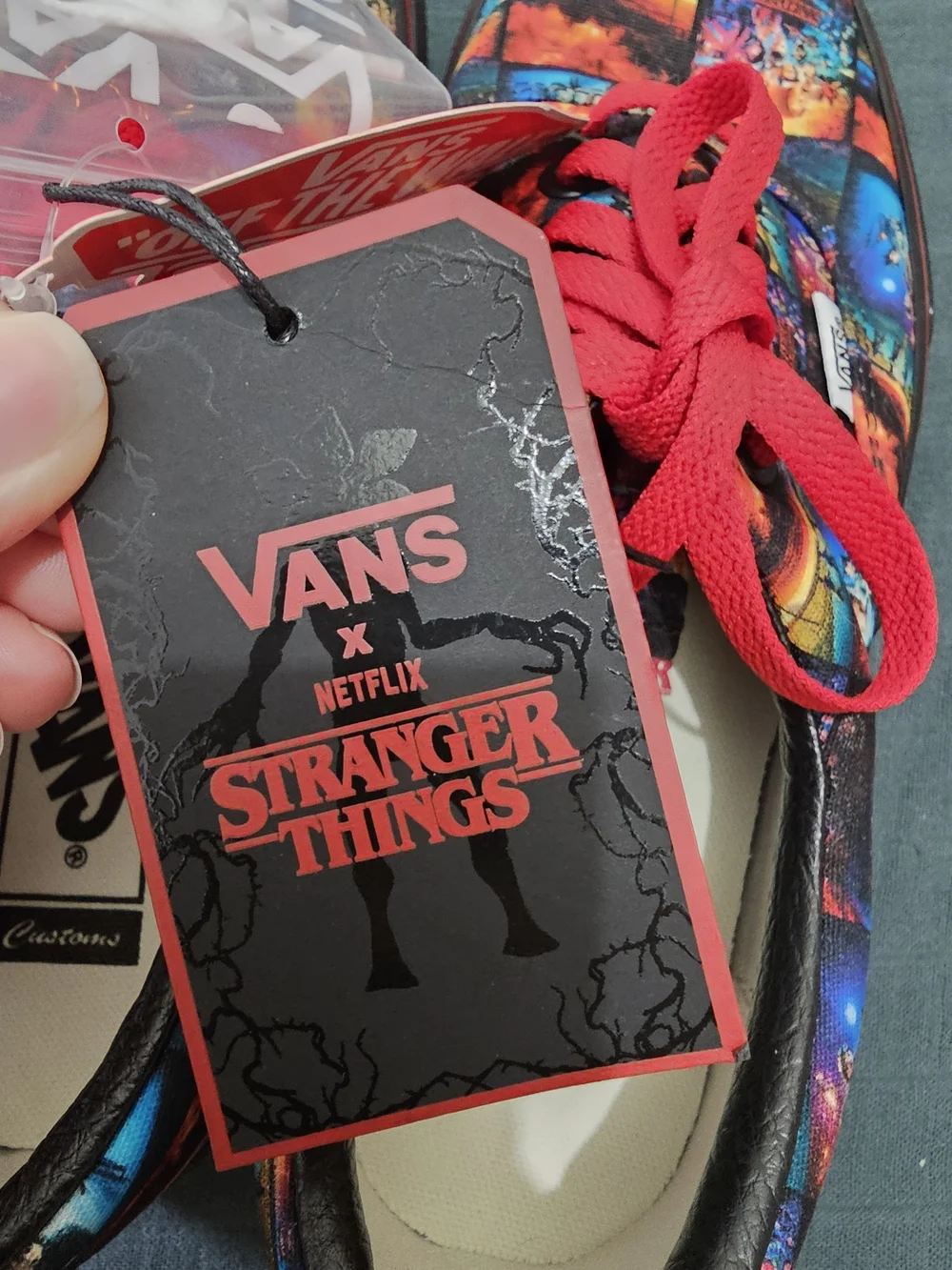 Stranger Things Custom Vans (one of a kind pair!) - Men's size 6.5 - NWT